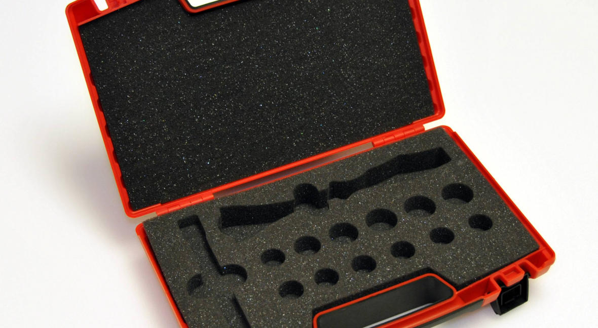 Herstellung von innenverpackungen für koffer